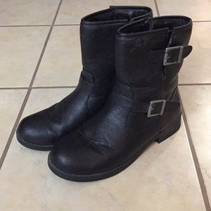 Black Zip Up Boots